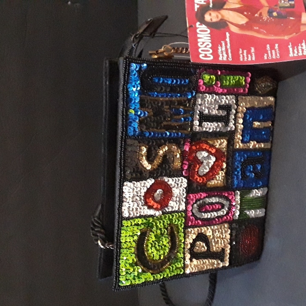 c NEW VINTAGE COSMOPOLITAN SEQUIN SMALL HANDBAG